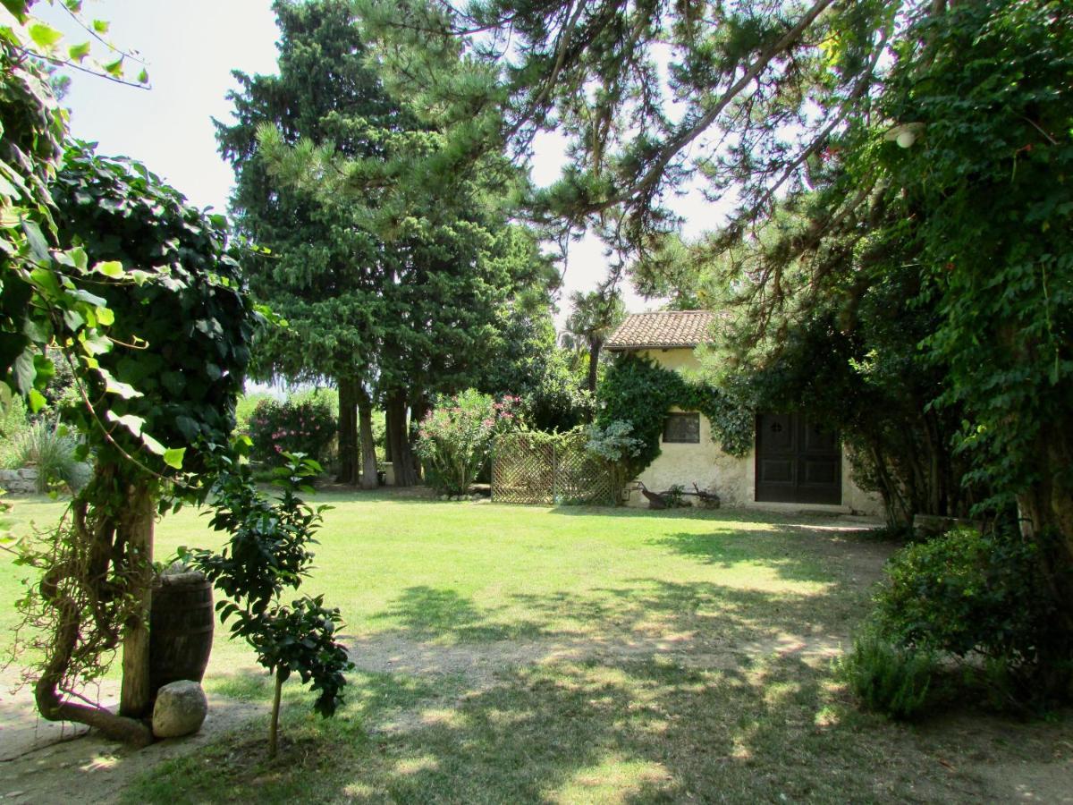Agriturismo "Borgo Madonna Degli Angeli" - Charming Cottages In The Gardens ! Tocco da Casauria Экстерьер фото