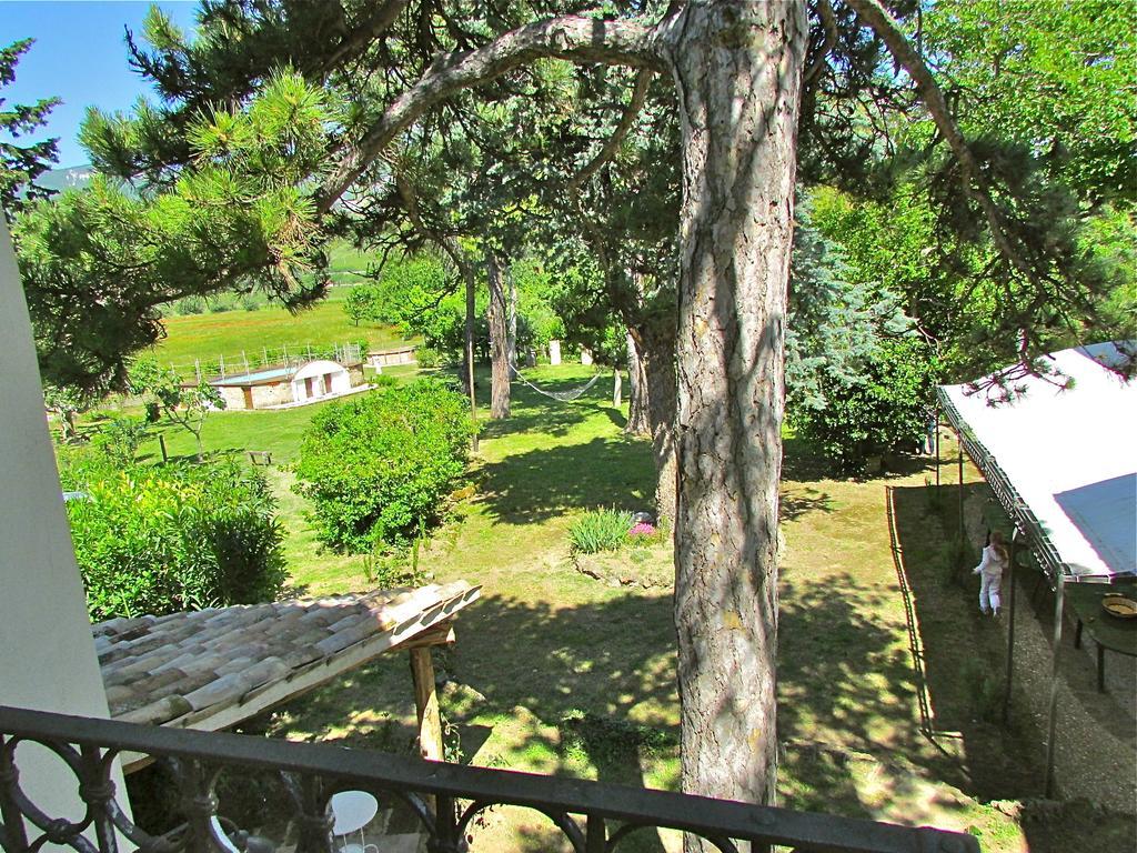 Agriturismo "Borgo Madonna Degli Angeli" - Charming Cottages In The Gardens ! Tocco da Casauria Экстерьер фото