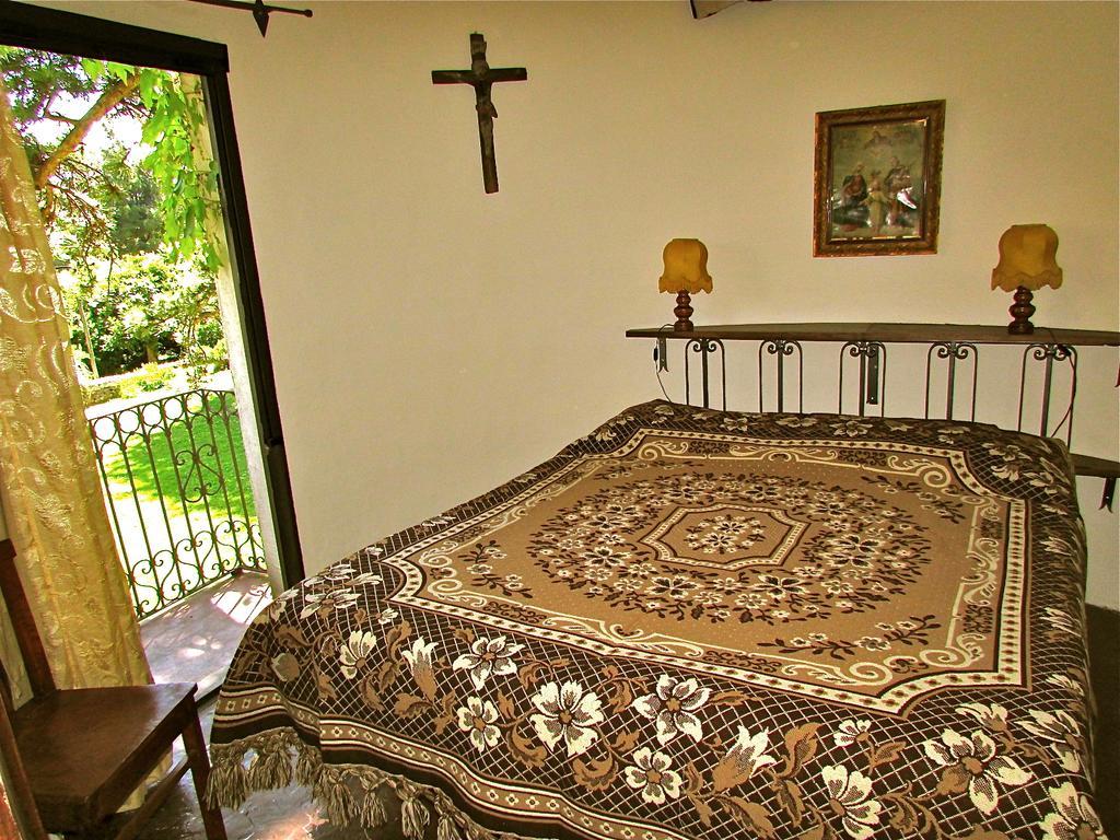 Agriturismo "Borgo Madonna Degli Angeli" - Charming Cottages In The Gardens ! Tocco da Casauria Экстерьер фото